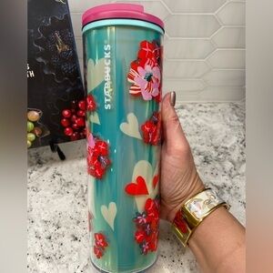 Starbucks 2024 Floral Hearts Dichronic Water Bottle. NWT. Flowers and hearts!